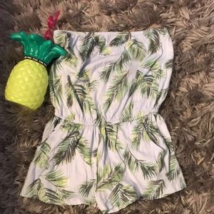 Forever 21 strapless romper